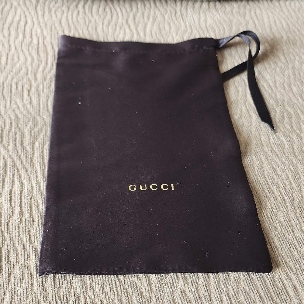 Gucci Black and Grey Eyewear Case Set - Picture 6 of 11